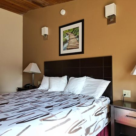 The Putney Inn エクステリア 写真